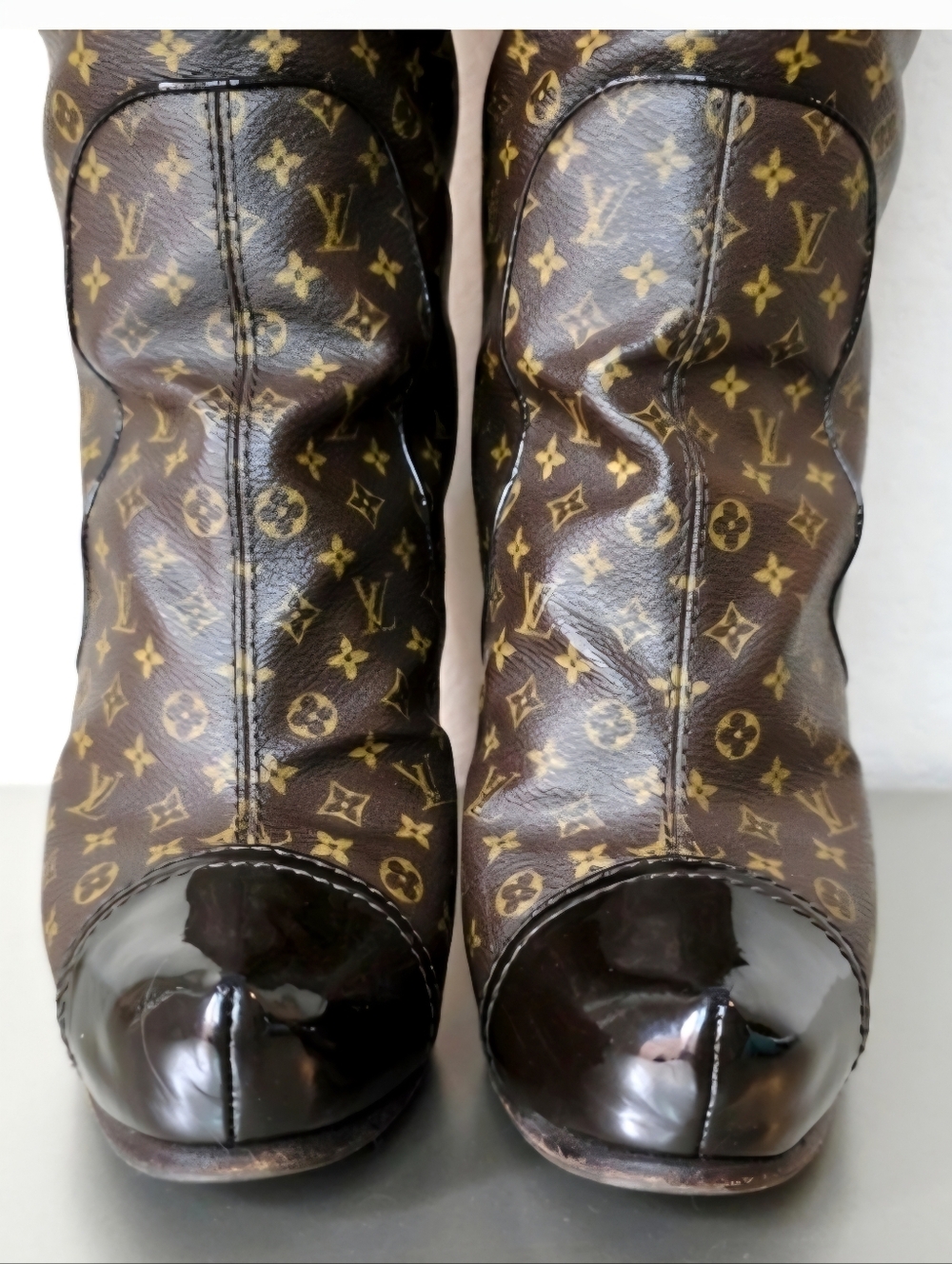 Louis Vuitton Monogram Canvas Patent Leather Knee-high Boots - EU 38.5 / US 8 - Picture 8 of 16